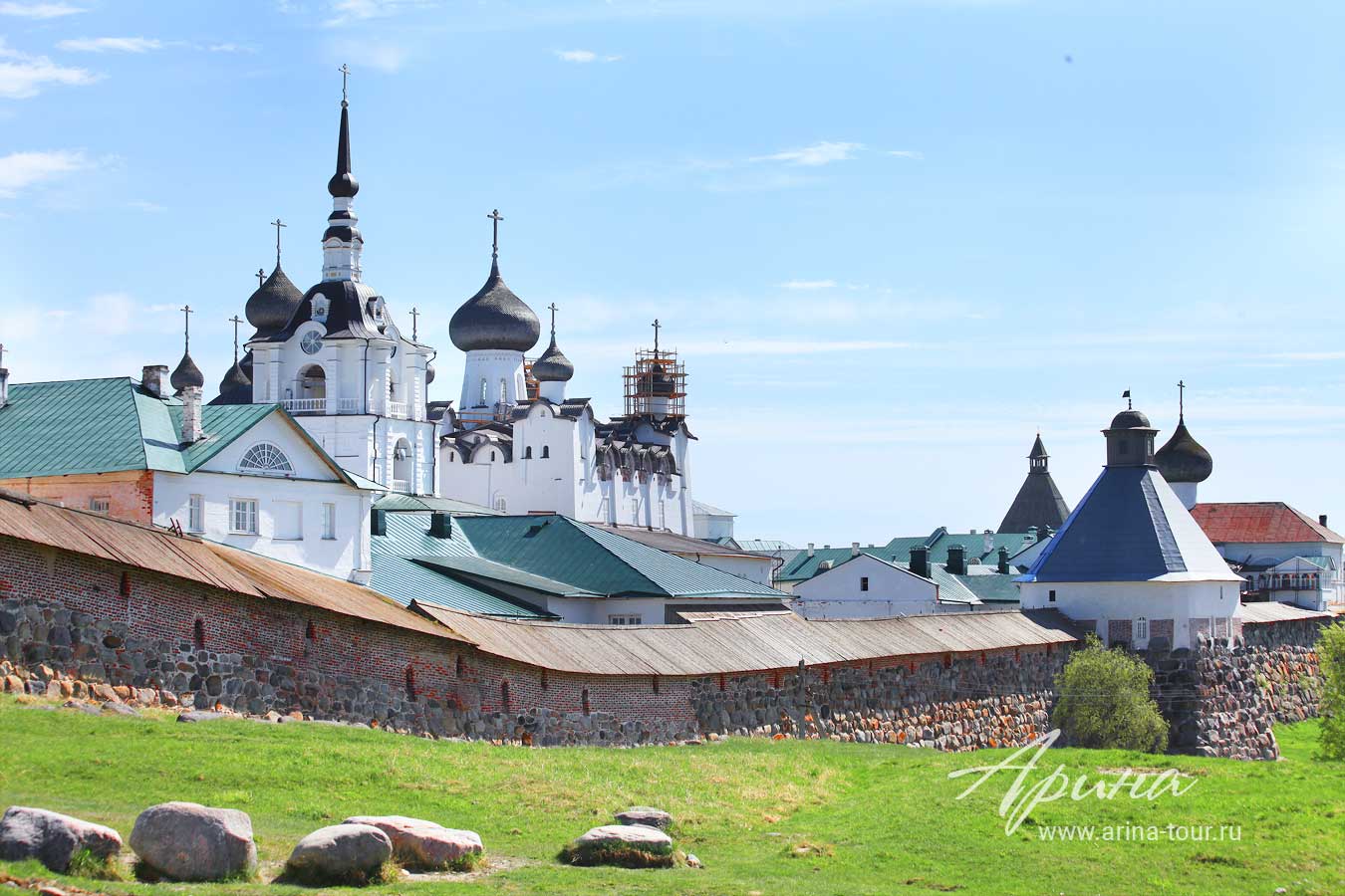 Стены Соловецкого монастыря. Им почти 500 лет