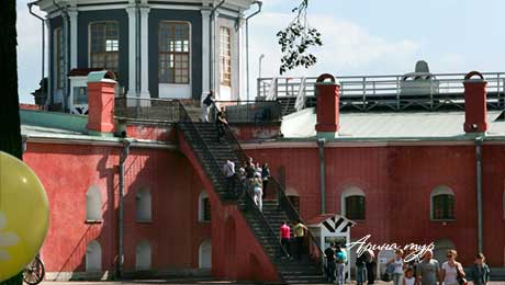 Невская куртина Петропавловская крепость